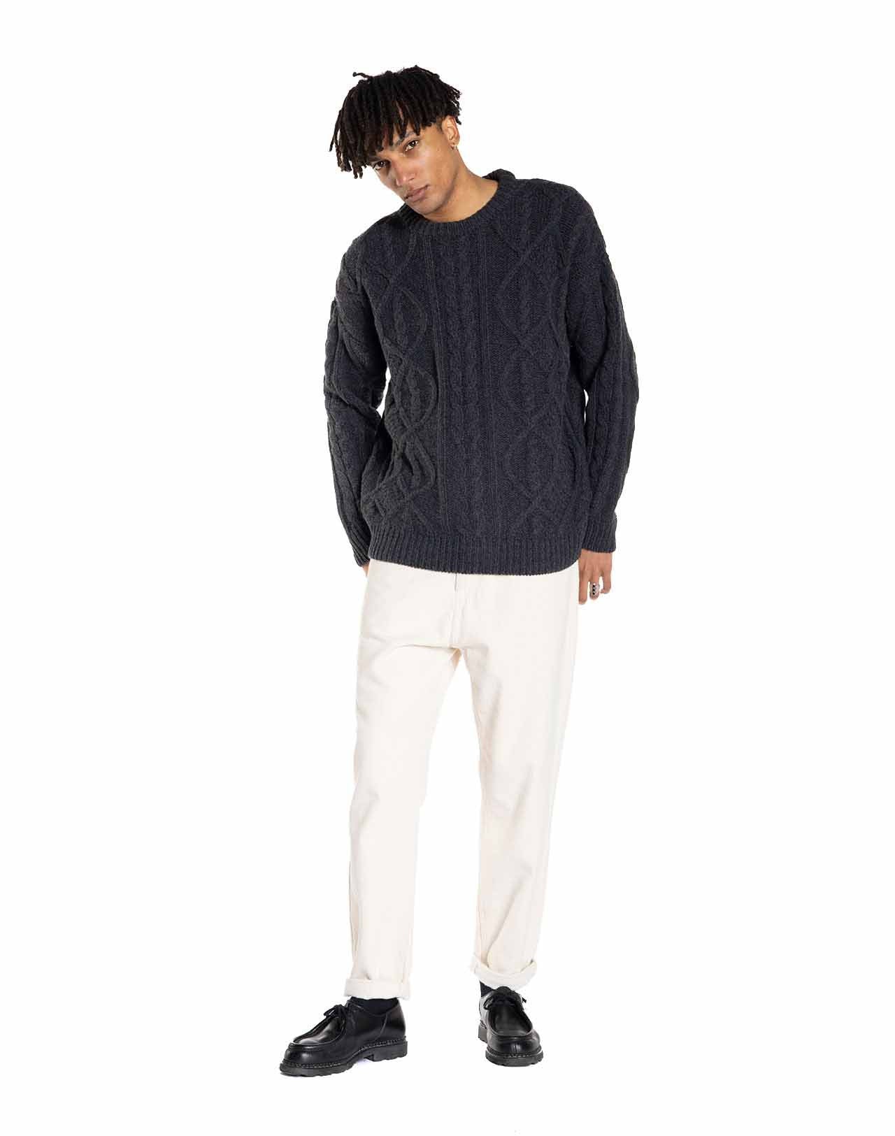 Pull Aran gris
