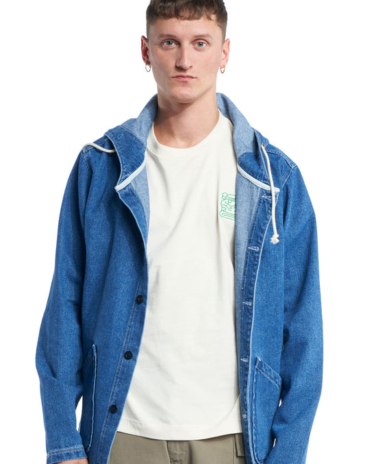 Veste Gowa