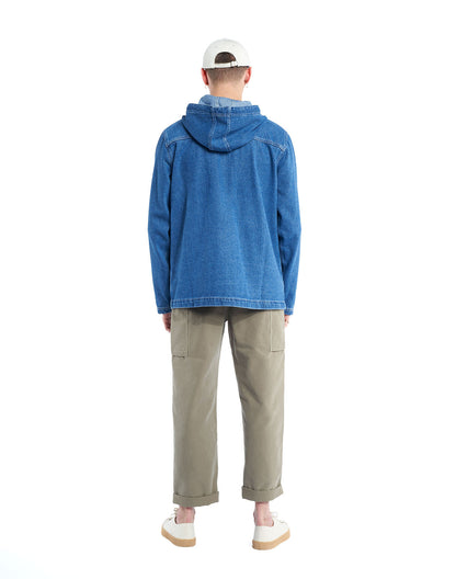Veste Gowa