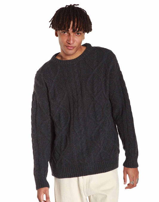 Pull Aran gris