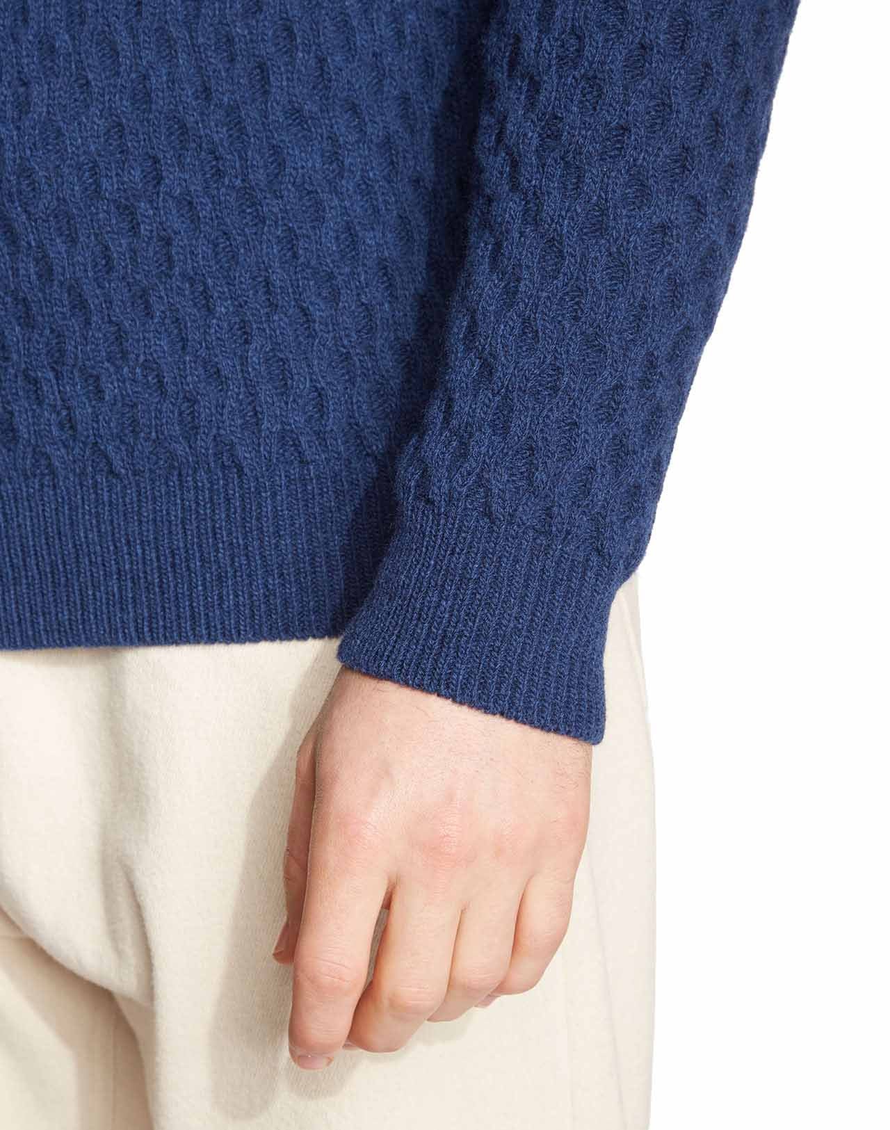 Pull Stone