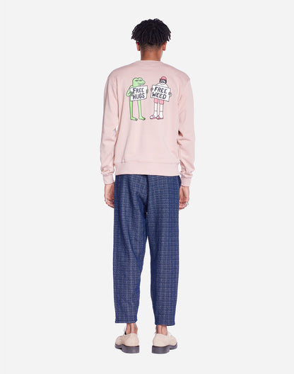 Sweat Free Hugs rose pastel