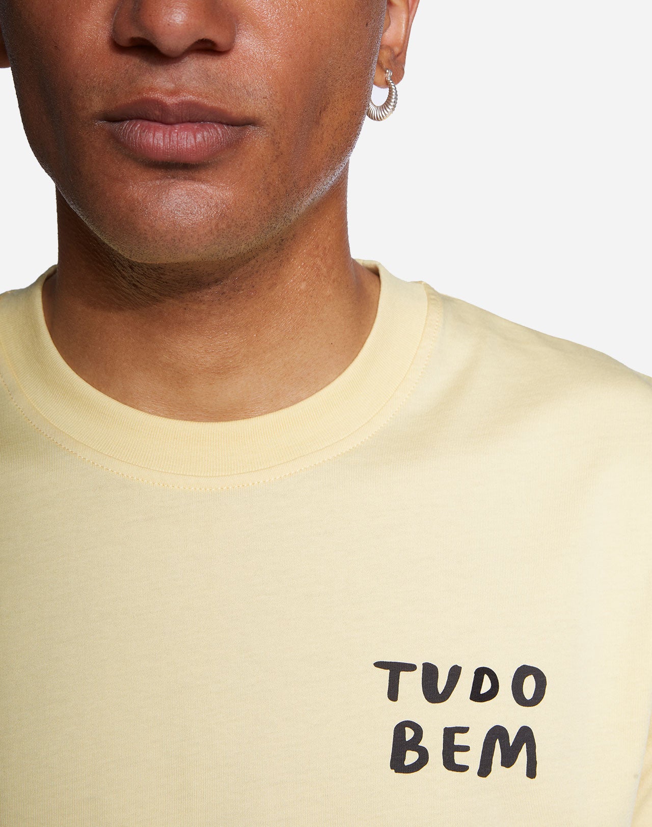 T-shirt Tudo Bem jaune pastel