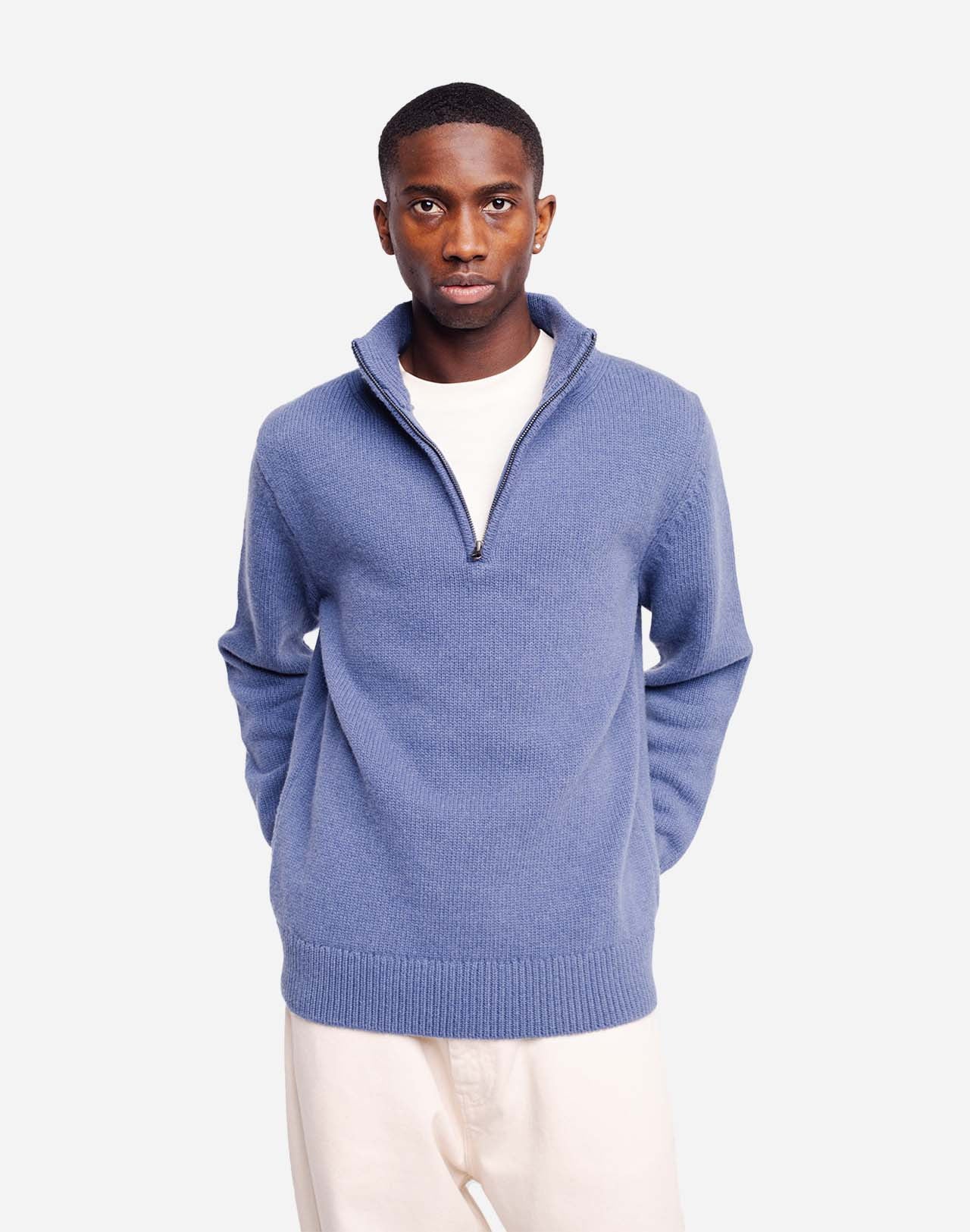 Pull Banjo bleu clair